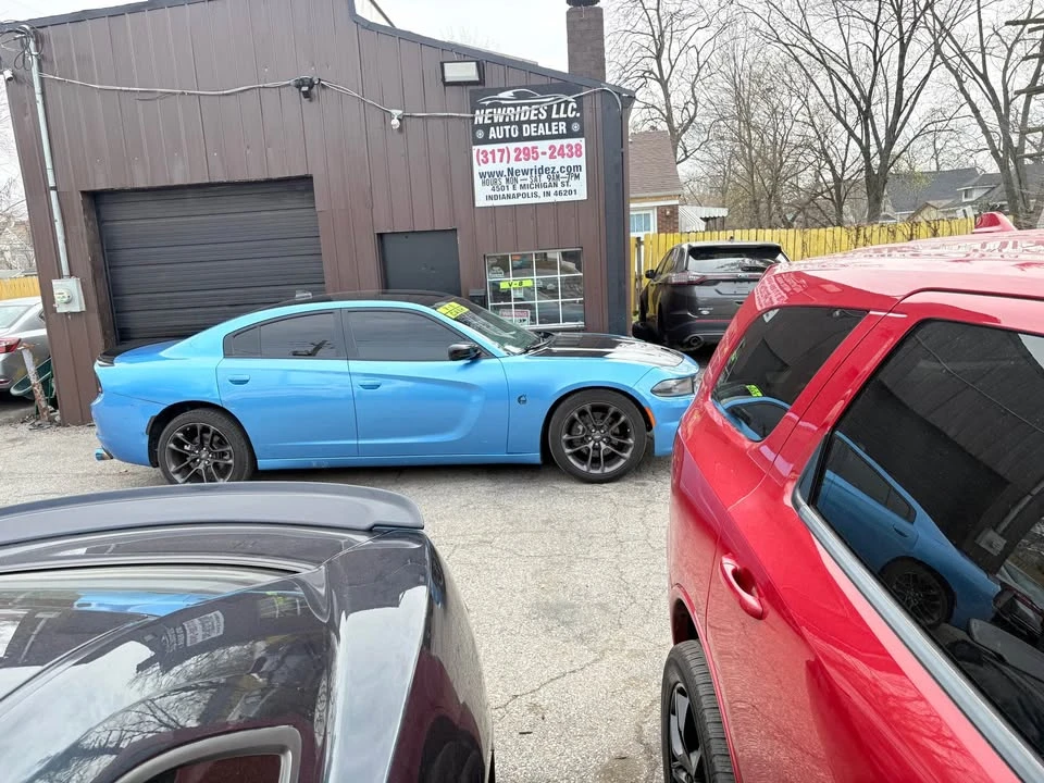 2015 Dodge Charger 7th Gen - Image 12 of 17