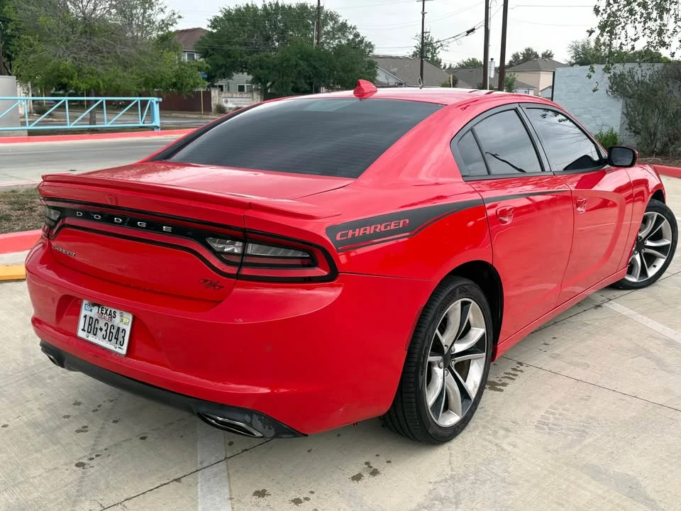2015 Dodge Charger 7th Gen - Image 7 of 13