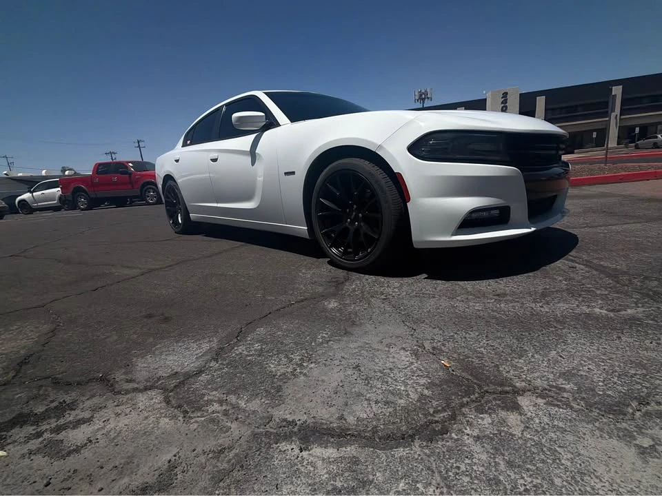 2015 Dodge Charger 7th Gen - Image 11 of 16
