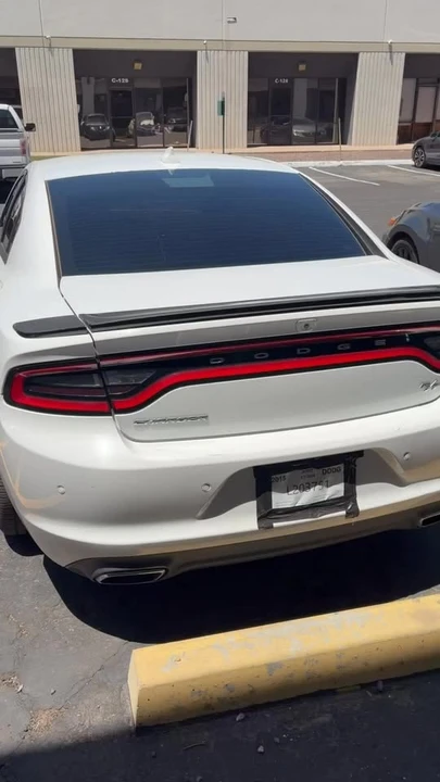 2015 Dodge Charger 7th Gen - Image 16 of 16