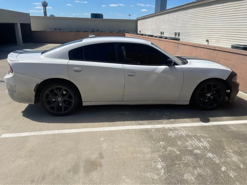 2015 Dodge Charger 7th Gen - Image 2 of 10