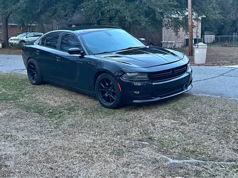 2015 Dodge Charger R/T Sedan 4D