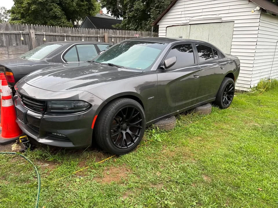 2015 Dodge Charger 7th Gen - Image 3 of 14