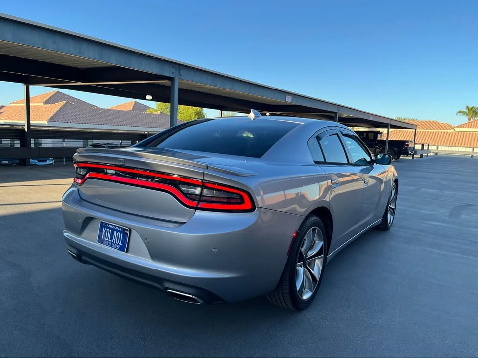 2015 Dodge Charger 7th Gen - Image 5 of 11
