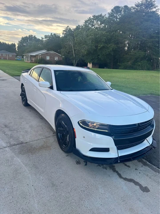 2015 Dodge Charger 7th Gen - Image 6 of 10