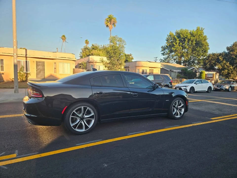 2015 Dodge Charger 7th Gen - Image 9 of 10