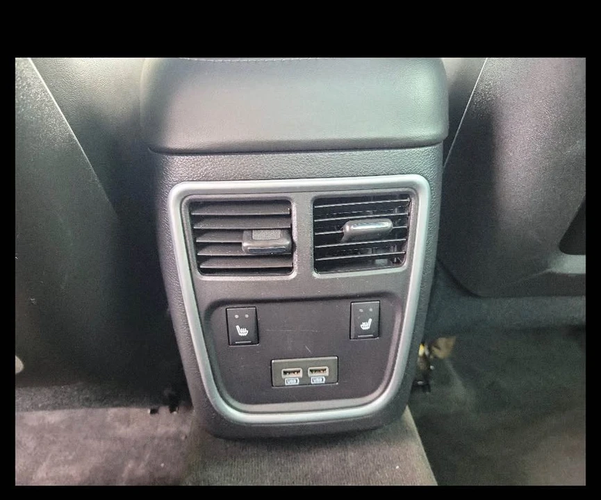 2015 Dodge Charger 7th Gen - Image 7 of 10