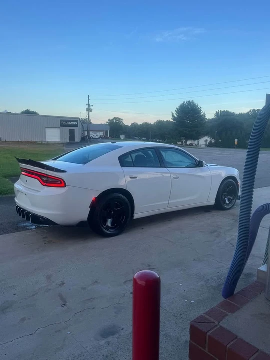 2015 Dodge Charger 7th Gen - Image 6 of 8