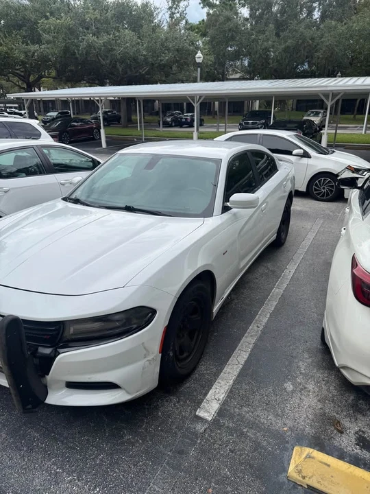2015 Dodge Charger 7th Gen - Image 3 of 5