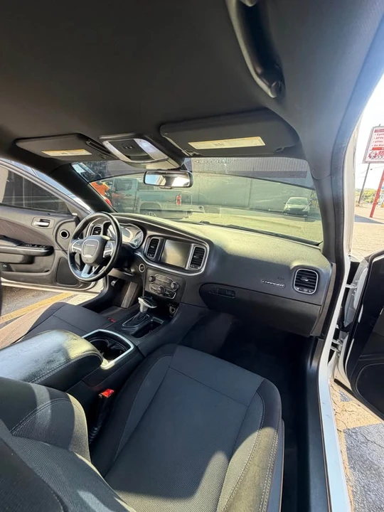 2015 Dodge Charger 7th Gen - Image 7 of 18
