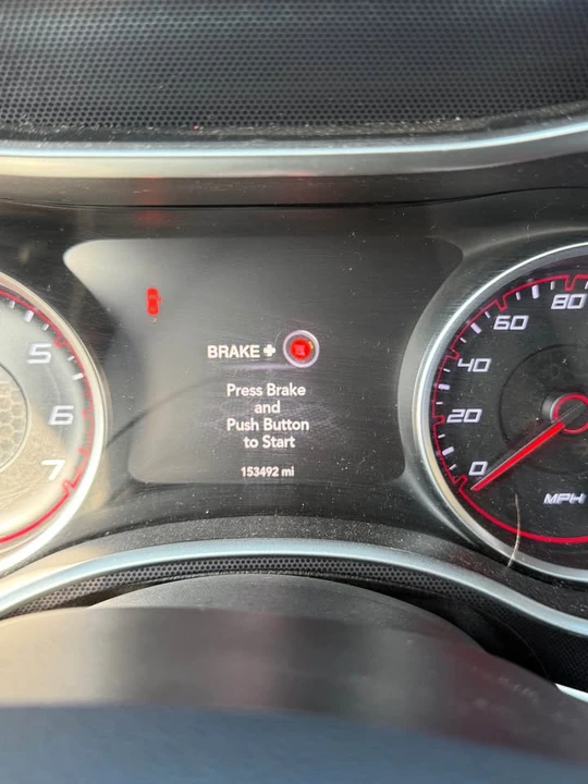 2015 Dodge Charger 7th Gen - Image 8 of 9