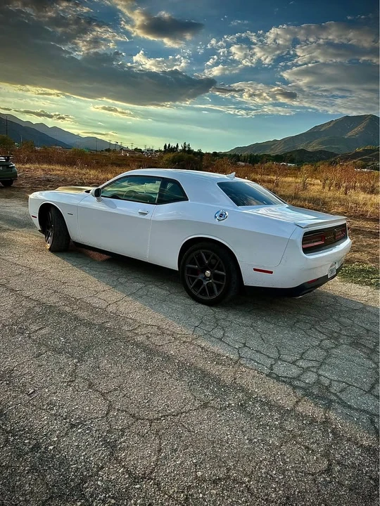 2015 Dodge Charger 7th Gen - Image 6 of 8