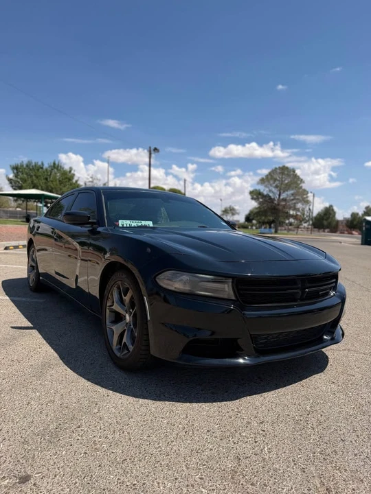 2015 Dodge Charger 7th Gen - Image 4 of 11