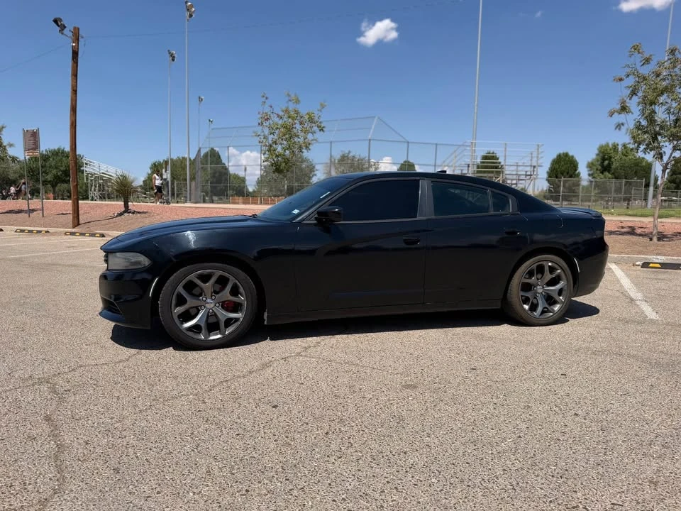 2015 Dodge Charger 7th Gen - Image 3 of 11