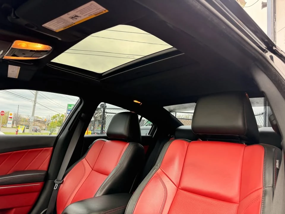 2015 Dodge Charger 7th Gen - Image 9 of 20