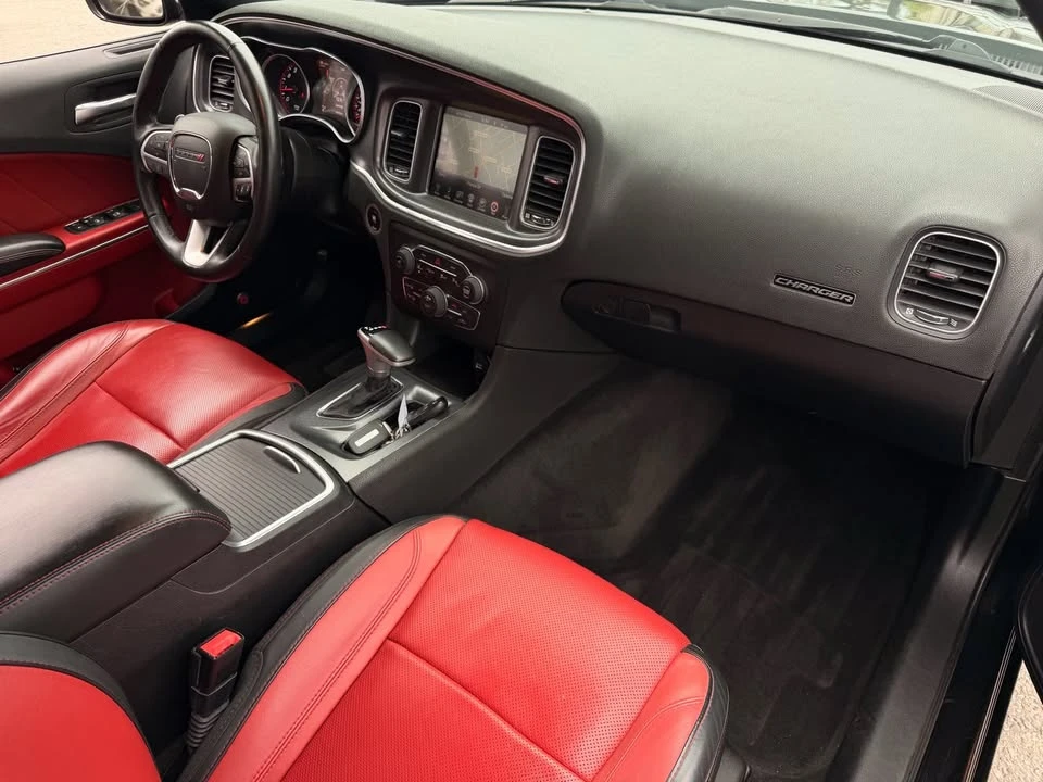 2015 Dodge Charger 7th Gen - Image 15 of 20