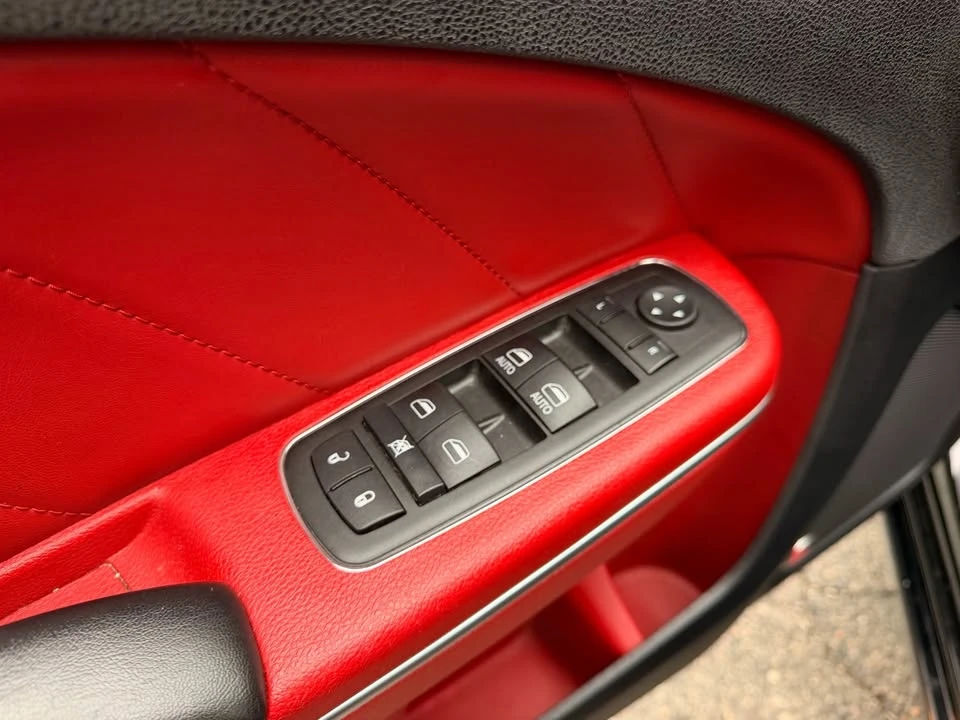 2015 Dodge Charger 7th Gen - Image 18 of 20