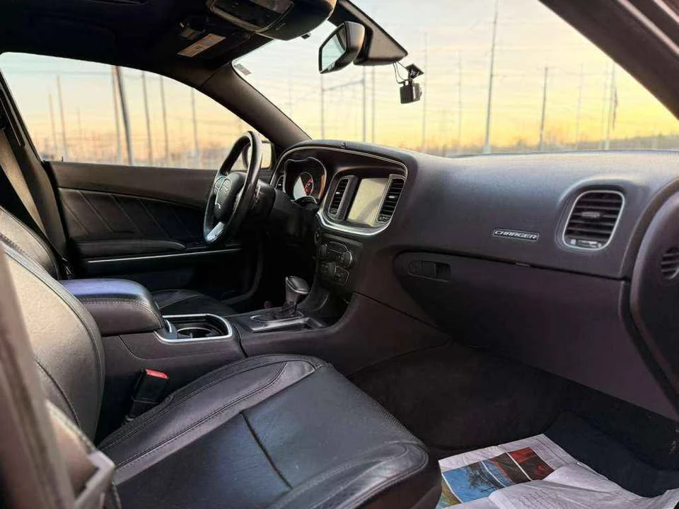 2015 Dodge Charger 7th Gen - Image 7 of 9