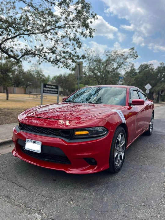 2015 Dodge Charger 7th Gen - Image 2 of 15