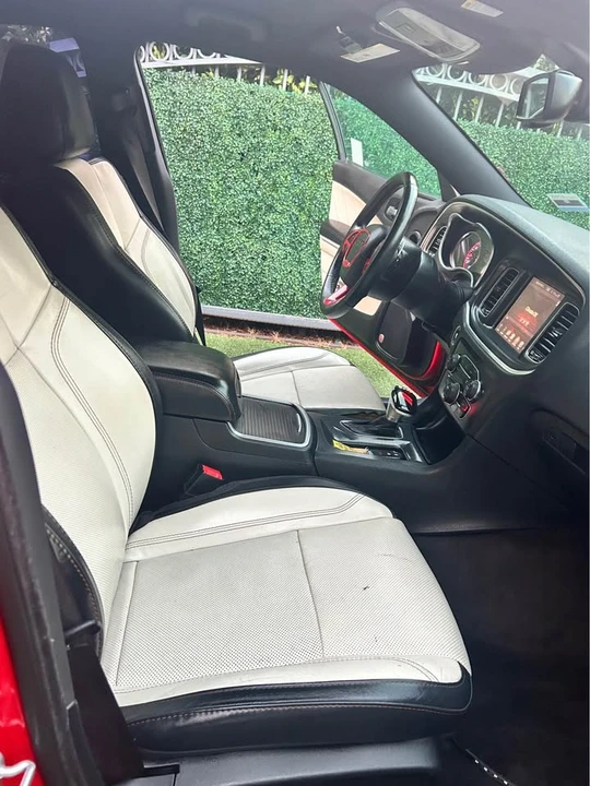 2015 Dodge Charger 7th Gen - Image 11 of 15
