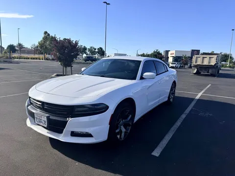 2015 Dodge Charger Rallye Sedan 4D