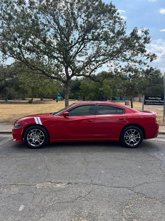 2015 Dodge Charger 7th Gen - Image 3 of 15