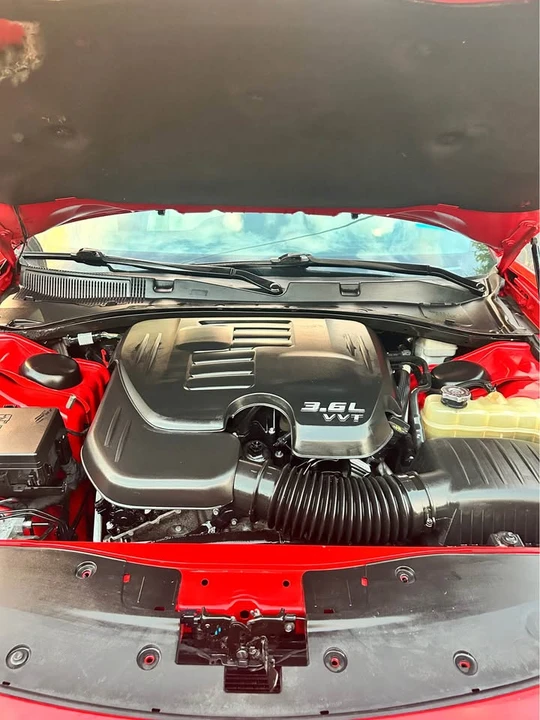 2015 Dodge Charger 7th Gen - Image 2 of 15