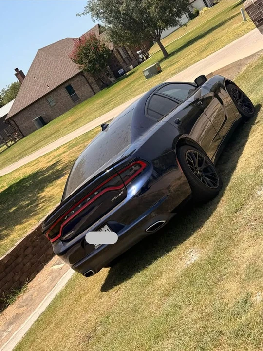 2015 Dodge Charger 7th Gen - Image 16 of 19