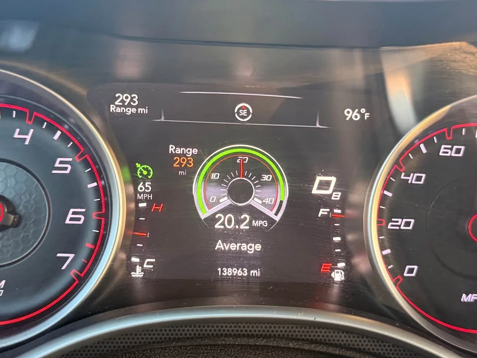 2015 Dodge Charger 7th Gen - Image 2 of 19
