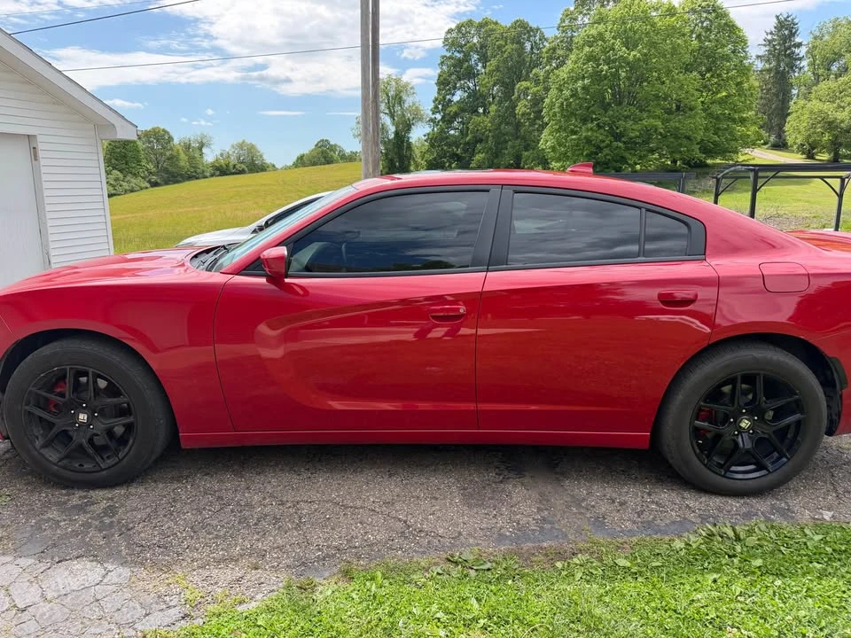 2015 Dodge Charger 7th Gen - Image 3 of 9