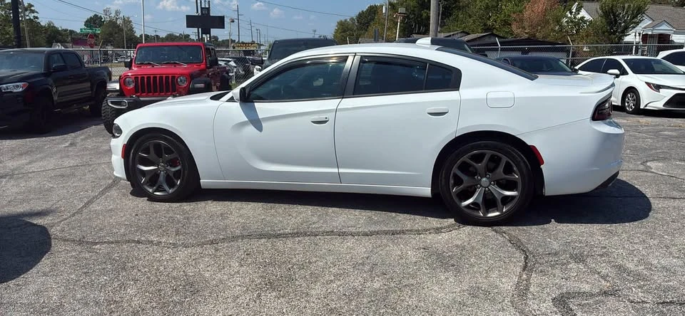 2015 Dodge Charger 7th Gen - Image 6 of 7
