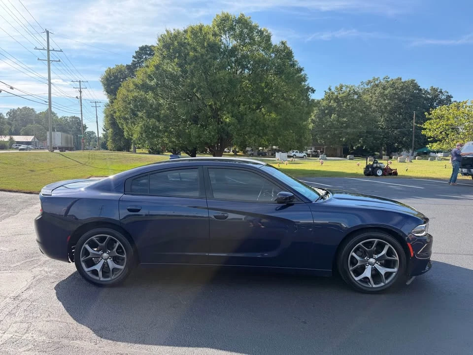 2015 Dodge Charger 7th Gen - Image 6 of 16