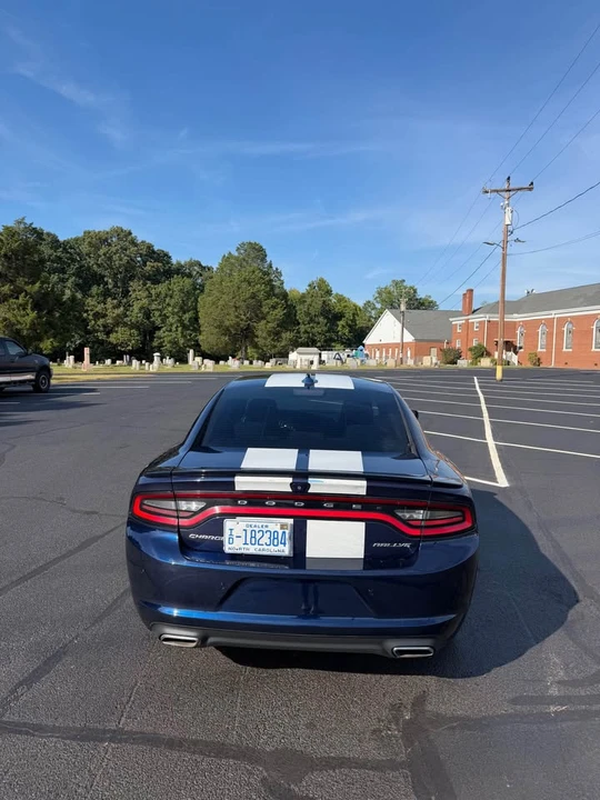 2015 Dodge Charger 7th Gen - Image 4 of 16
