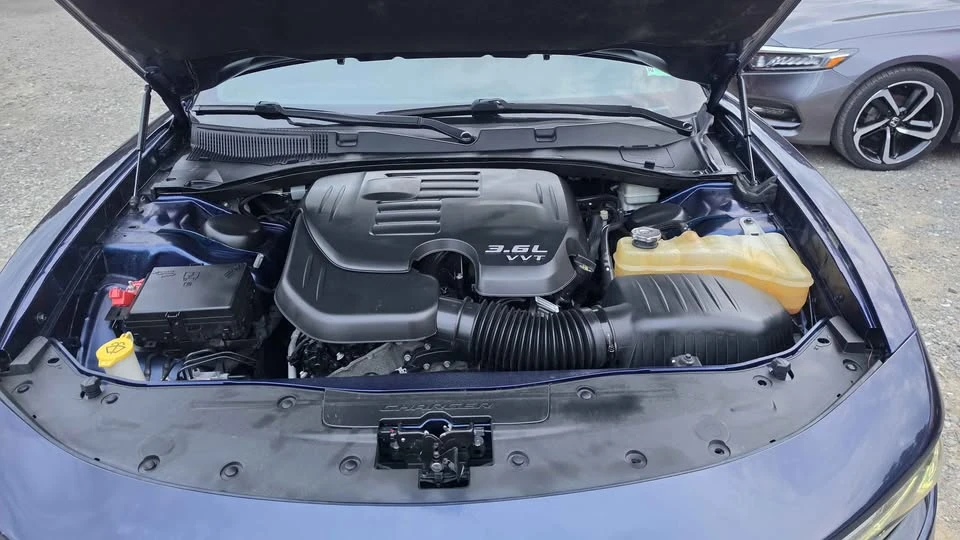 2015 Dodge Charger 7th Gen - Image 11 of 19