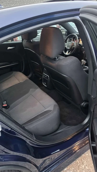 2015 Dodge Charger 7th Gen - Image 12 of 19