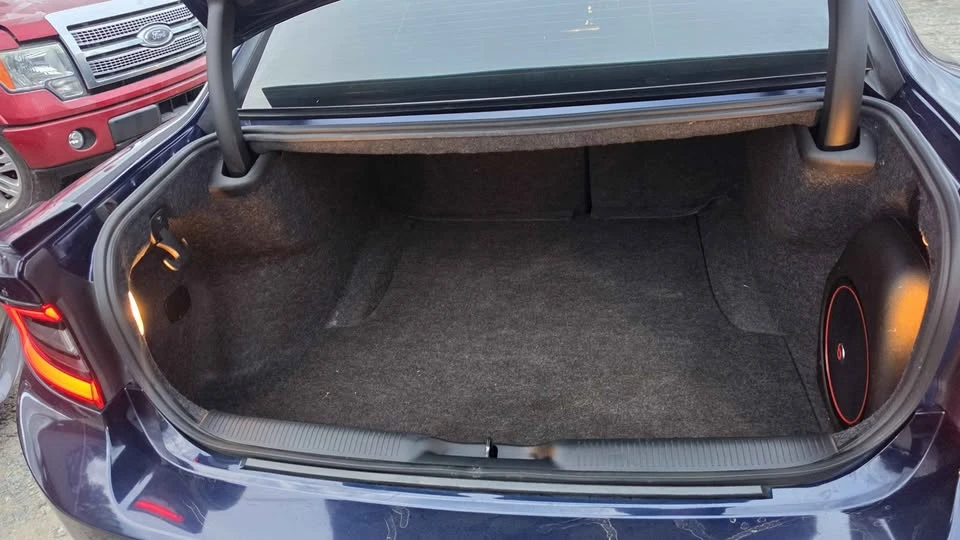 2015 Dodge Charger 7th Gen - Image 16 of 19