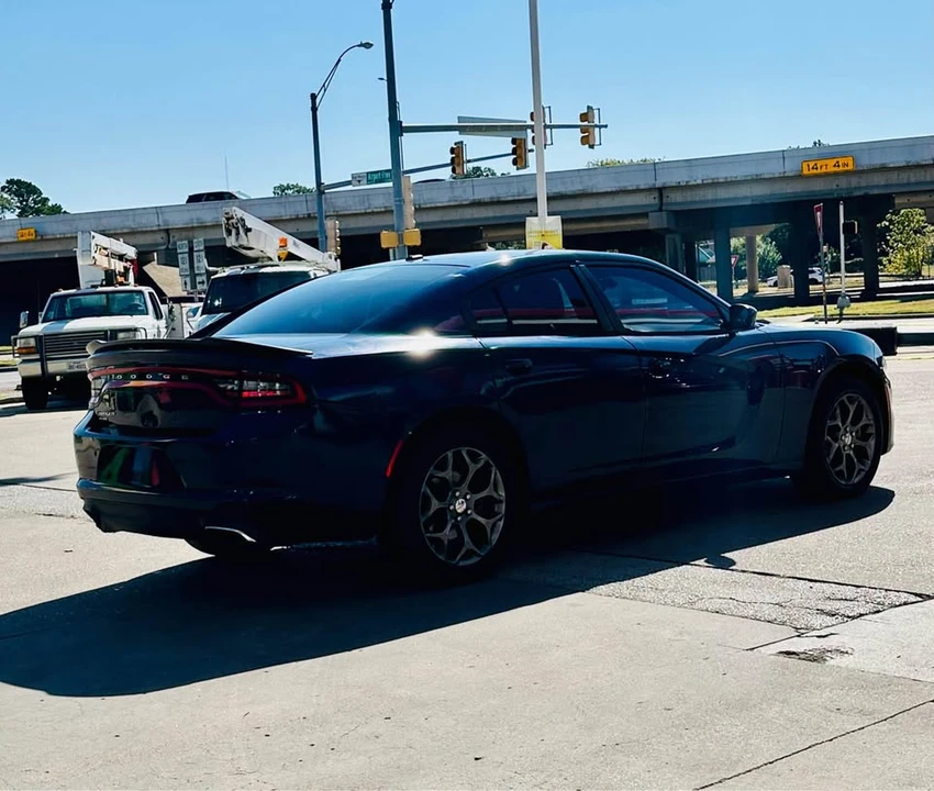 2015 Dodge Charger 7th Gen - Image 6 of 14