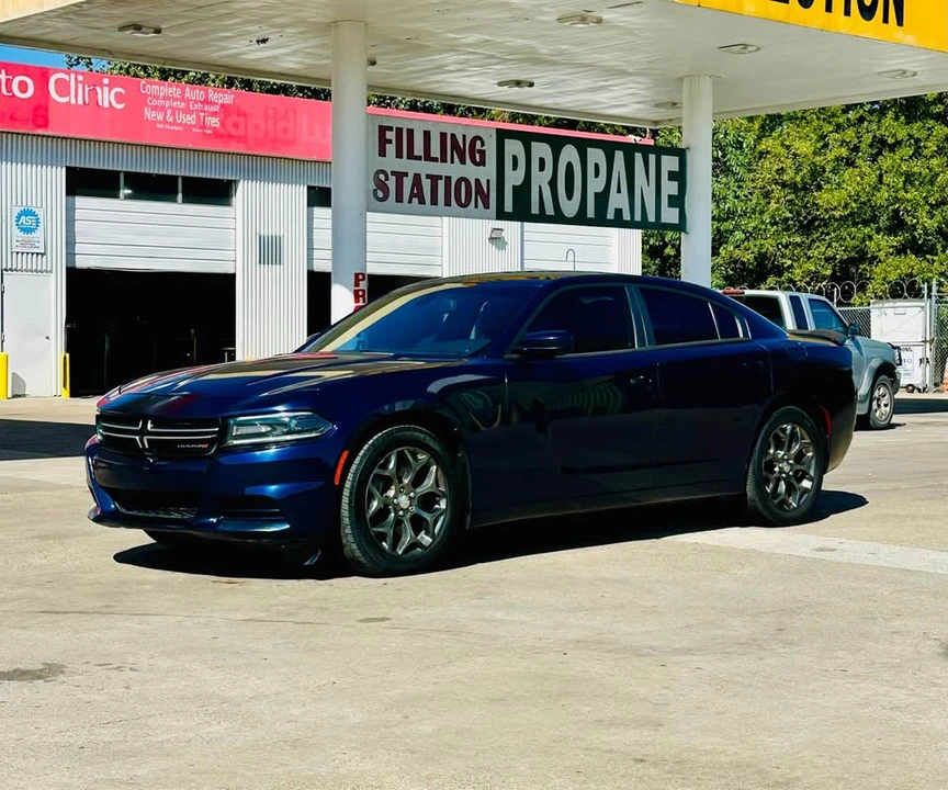 2015 Dodge Charger 7th Gen - Image 5 of 14