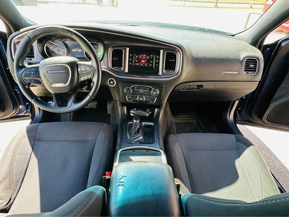 2015 Dodge Charger 7th Gen - Image 9 of 14