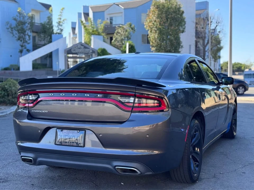 2015 Dodge Charger 7th Gen - Image 4 of 9