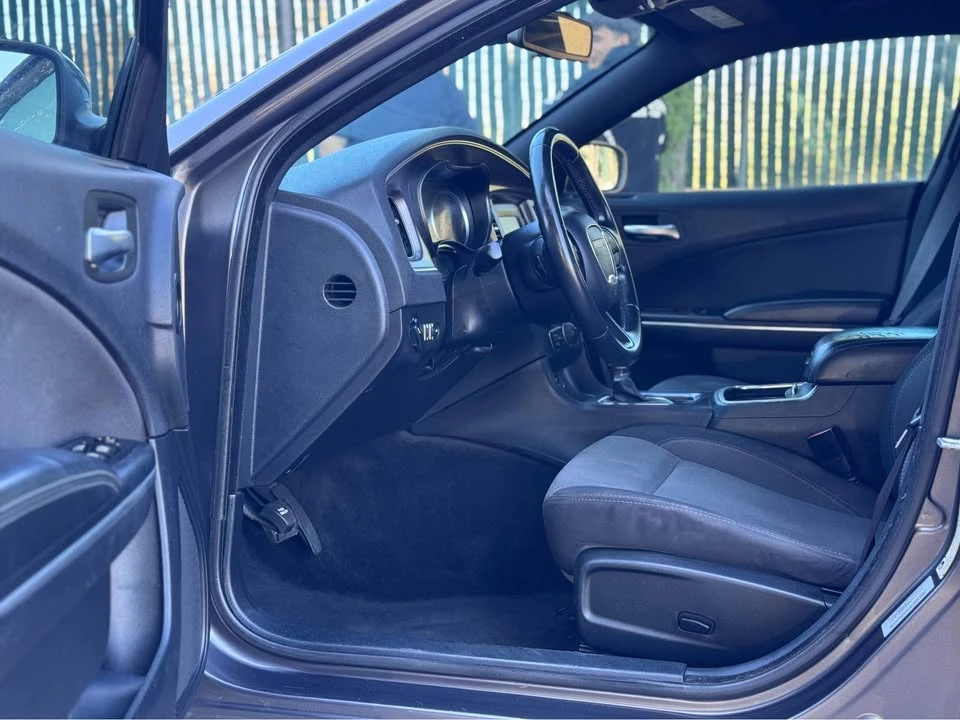 2015 Dodge Charger 7th Gen - Image 7 of 9
