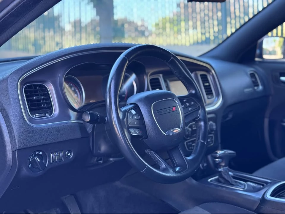 2015 Dodge Charger 7th Gen - Image 6 of 9