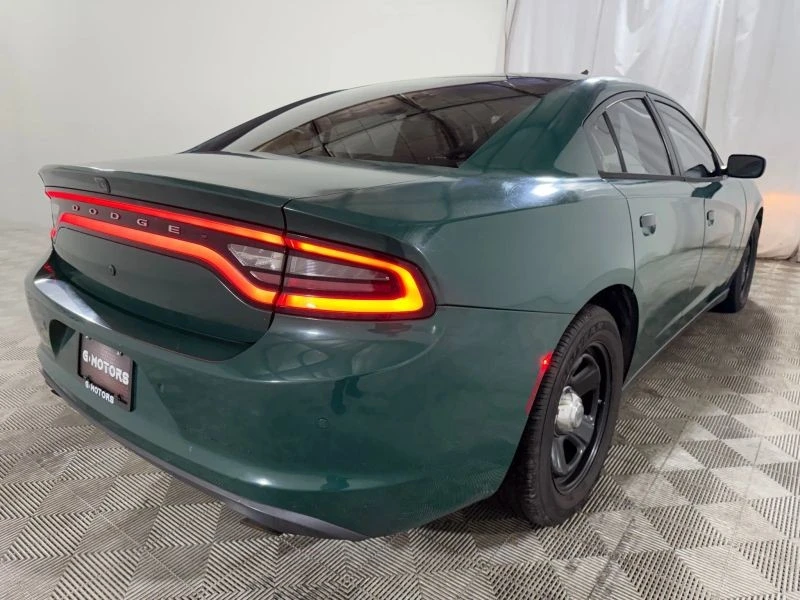 2015 Dodge Charger 7th Gen - Image 9 of 12