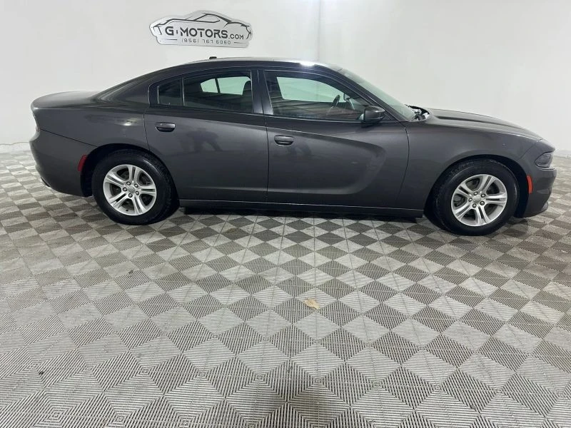 2015 Dodge Charger 7th Gen - Image 8 of 12