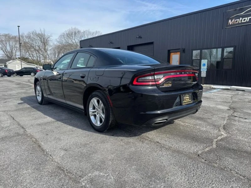 2015 Dodge Charger 7th Gen - Image 2 of 11