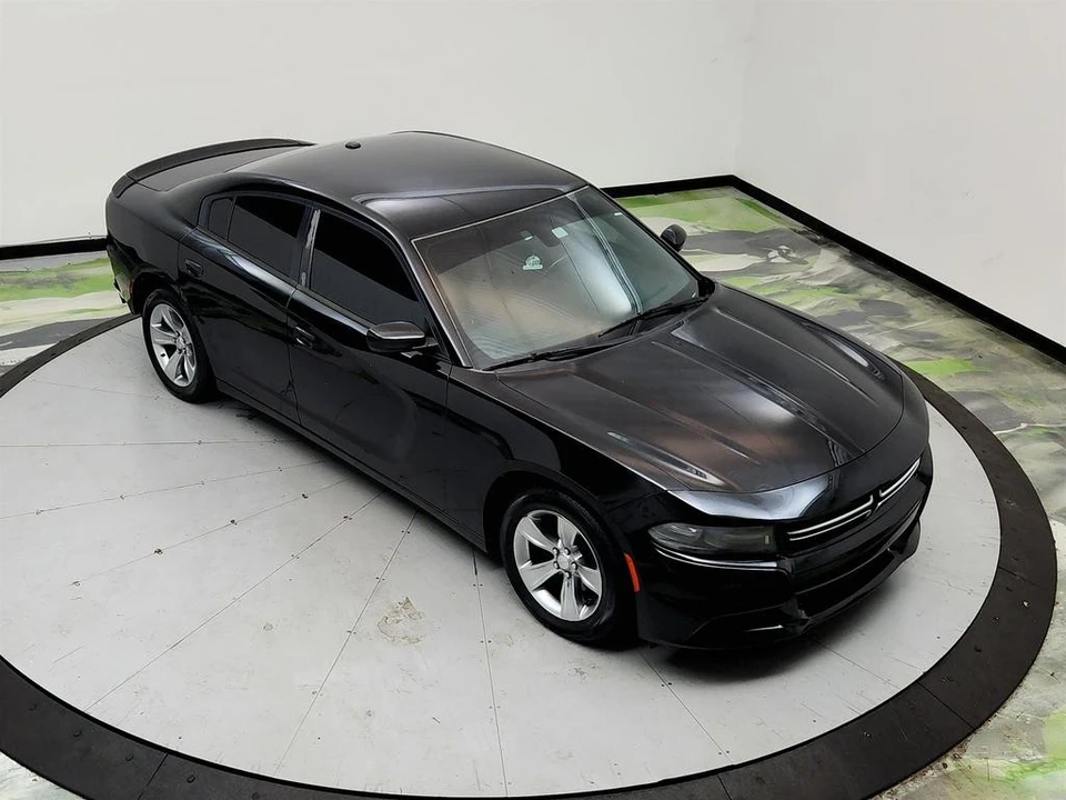 2015 Dodge Charger 7th Gen - Image 29 of 31