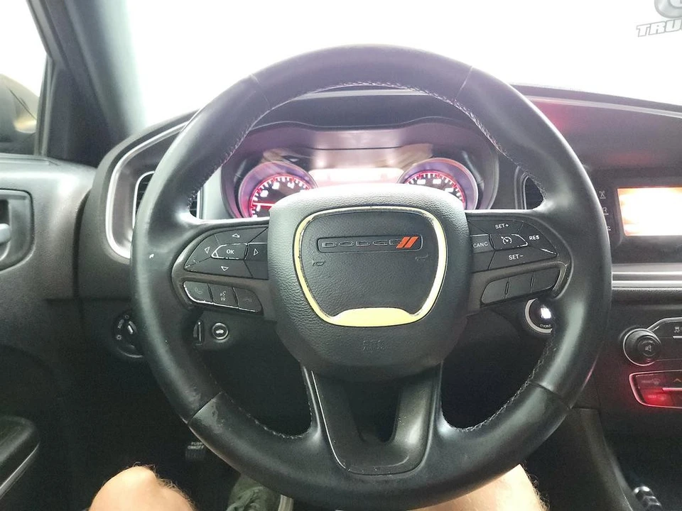 2015 Dodge Charger 7th Gen - Image 15 of 31