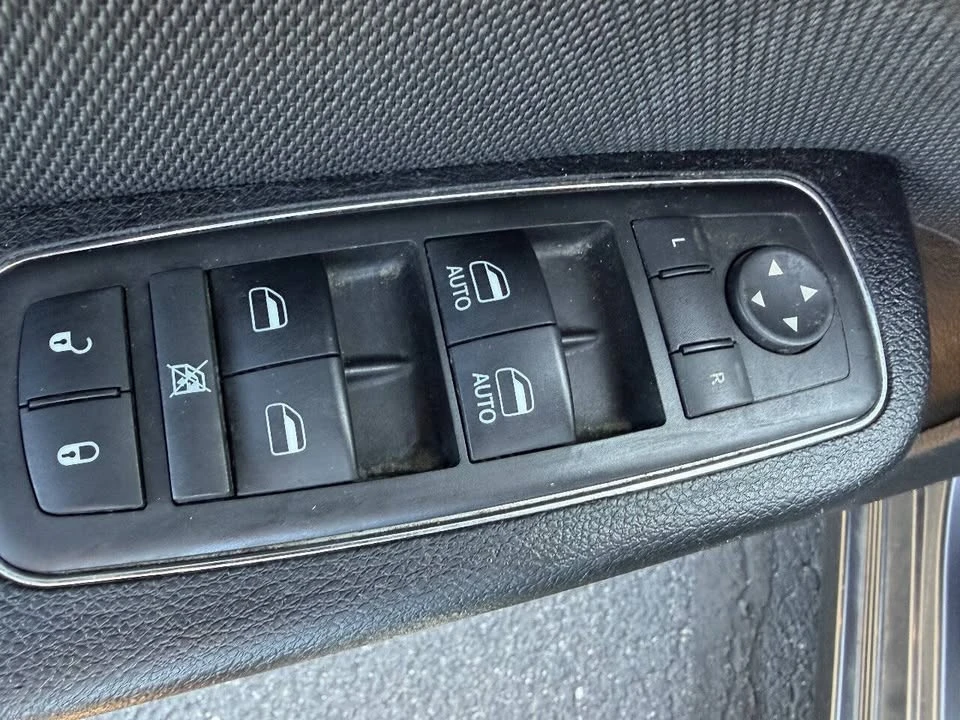 2015 Dodge Charger 7th Gen - Image 11 of 14