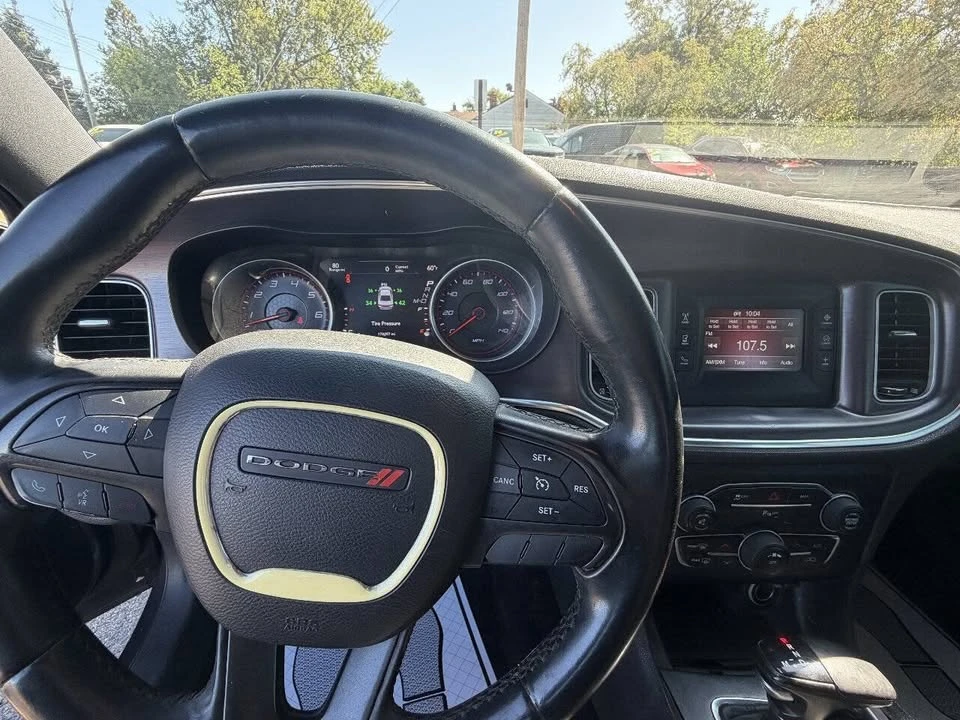 2015 Dodge Charger 7th Gen - Image 13 of 14