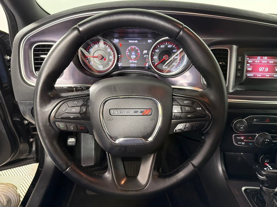 2015 Dodge Charger 7th Gen - Image 13 of 21